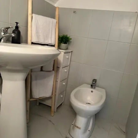 Verdesera Idromassaggio, Netflix, Wifi A Porta Susa Torino
